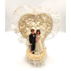 Vintage Bakery Crafts Cake Topper Wedding Couple Brown Hair Lattice Roses 1986